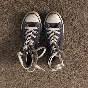 Navy converse